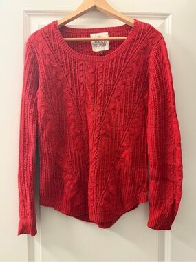 SO Fitted Red Cable-Knit Crewneck Sweater